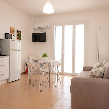 Apartment Conturrana Sul Mare *