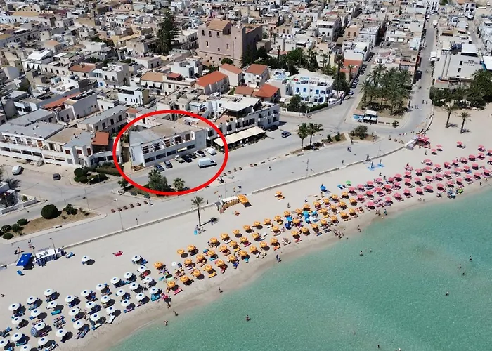 Conturrana Sul Mare * San Vito Lo Capo